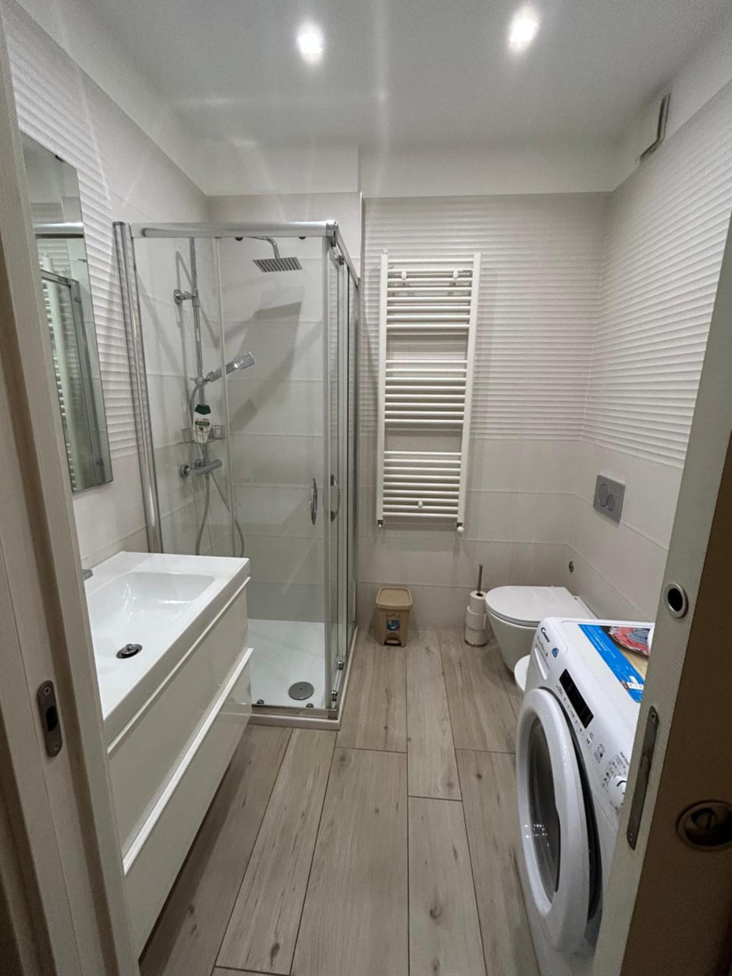 Central Modern Studio Bari Apartment ภายนอก รูปภาพ