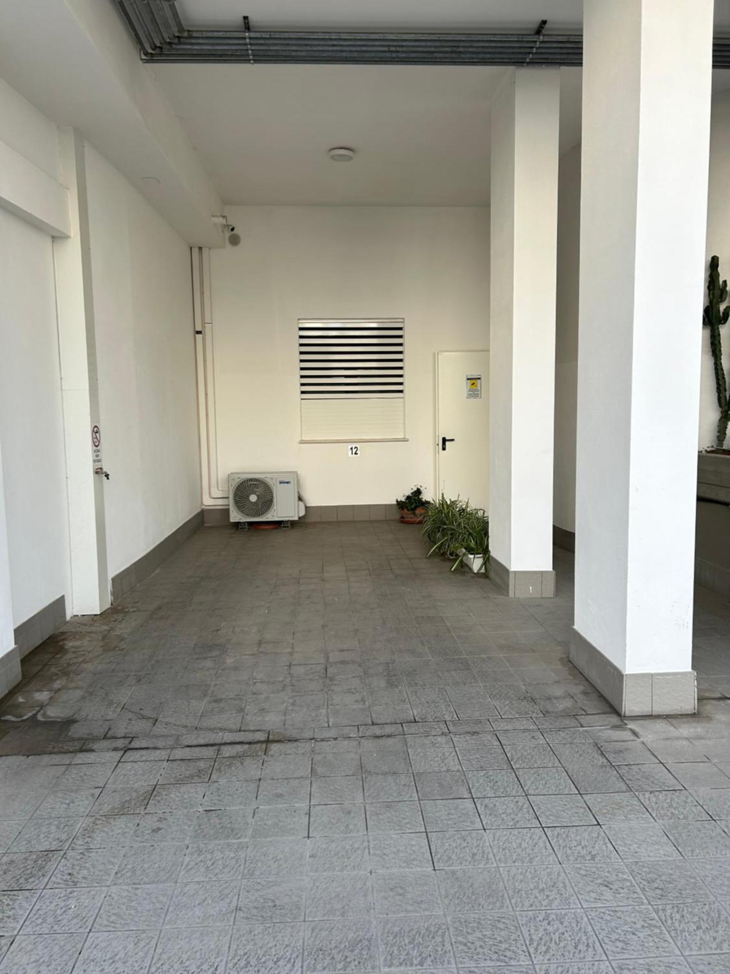 Central Modern Studio Bari Apartment ภายนอก รูปภาพ